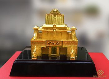 Quà tặng vương giả Kim Thành mạ vàng 24K: Đẳng cấp của người thắng cuộc